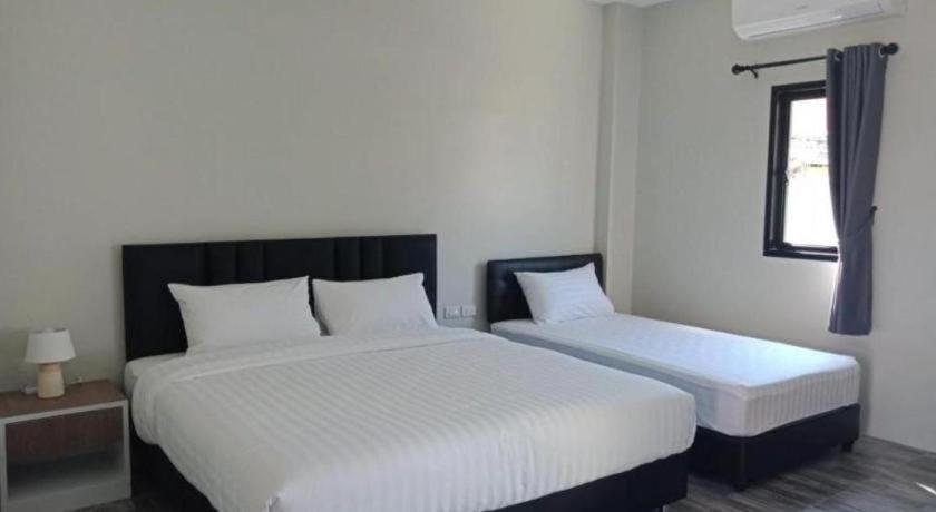 Oyo 259 Baan Napatr Otel Bang Tao Plajı Dış mekan fotoğraf